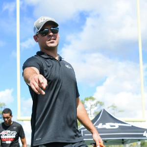 Coach Dan Lundy
